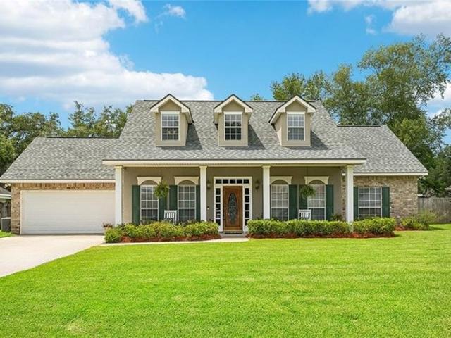 House for sale in Mandeville, Louisiana