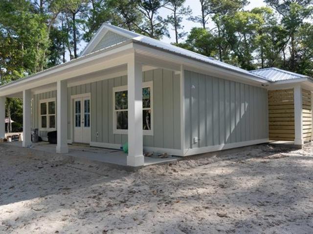 House for sale in Gulf Shores, Alabama