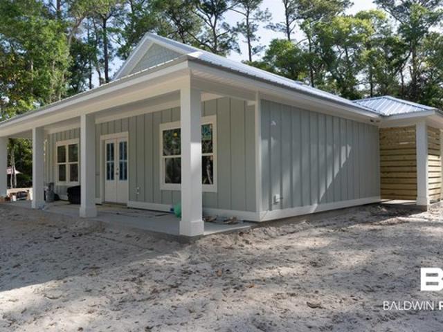 House for sale in Gulf Shores, Alabama