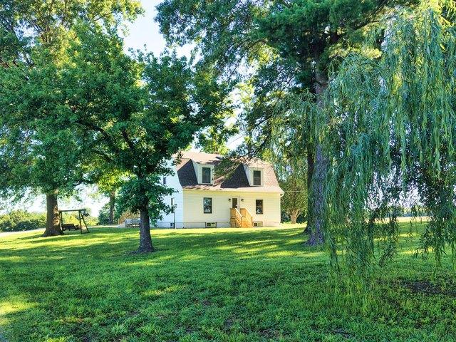 House for sale in Armstrong, Missouri