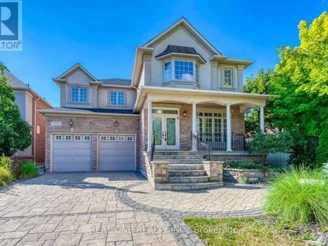 House for sale in Oakville, Ontario