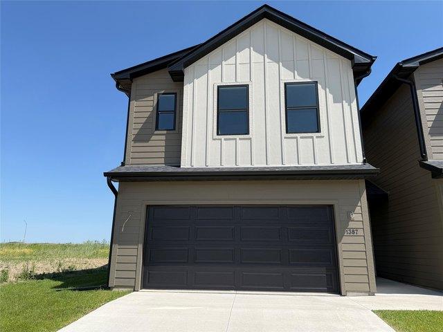 Townhouse for sale in Waukee, Iowa