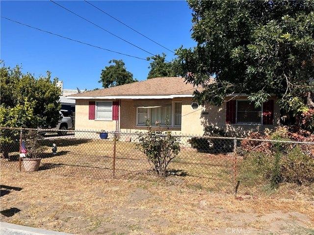 House for sale in Midway City, California
