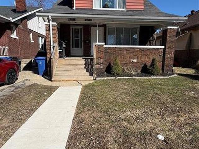 House for sale in South Central, Windsor