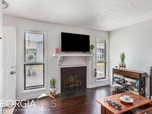 Condo for sale in Tucker, Georgia