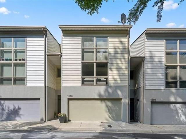Townhouse for sale in Atlanta