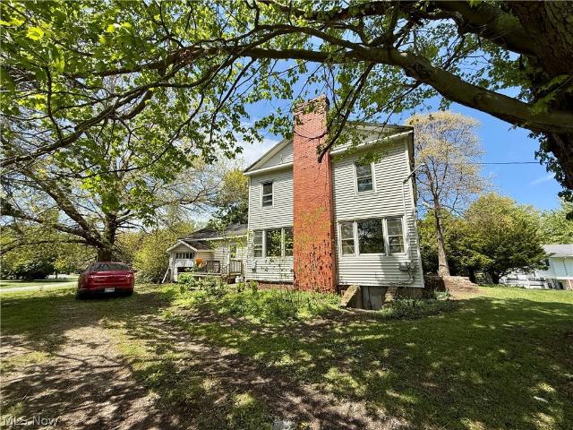 House for sale in Geneva, Ohio