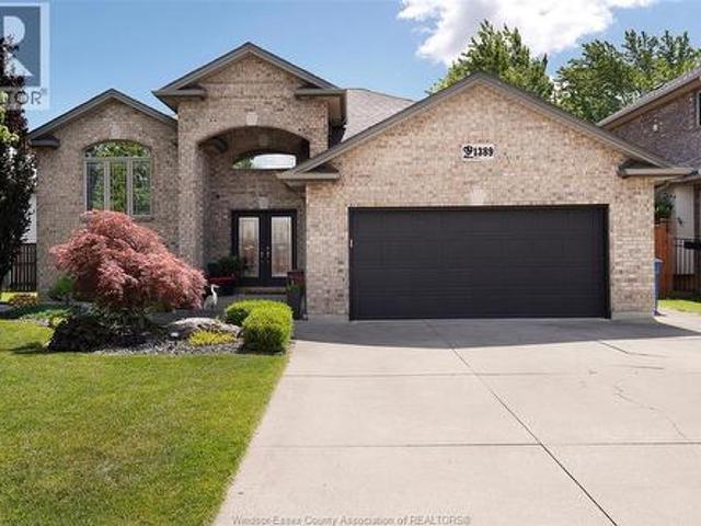 House for sale in Lakeshore, Ontario