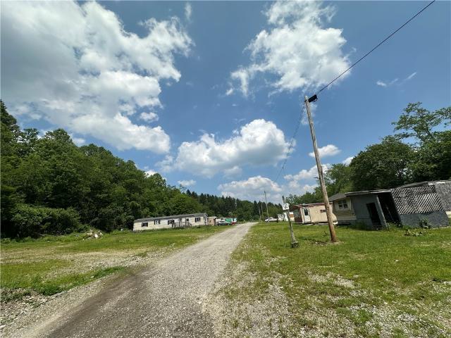 Commercial for sale in Indian Head, Pennsylvania