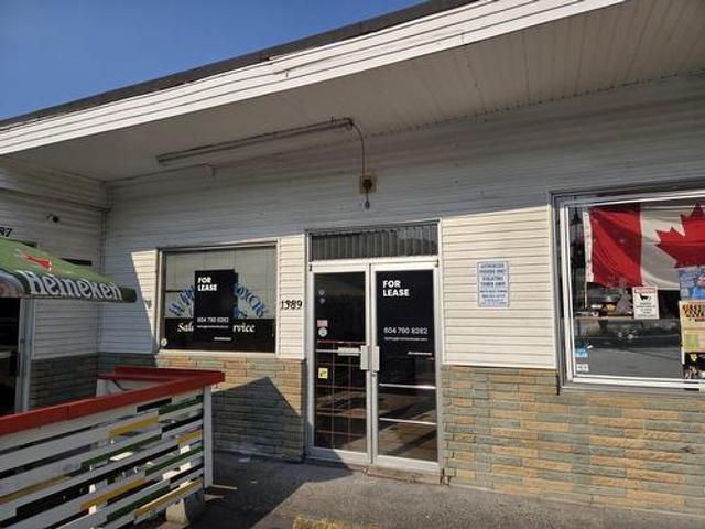 Commercial for rent in Uptown, White Rock