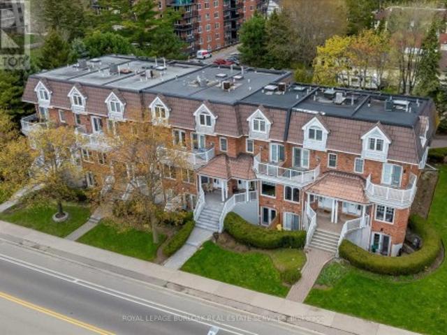 House for sale in Burlington, Ontario