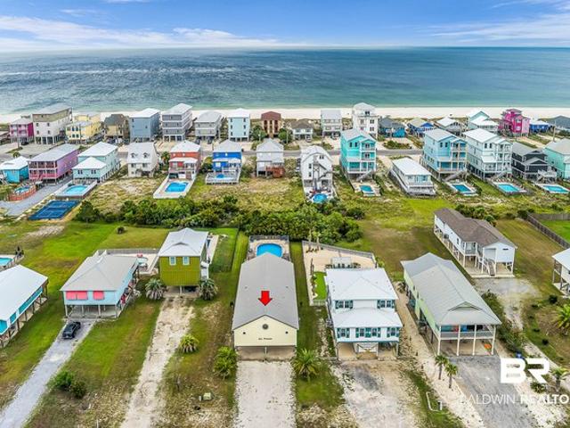 House for sale in Gulf Shores, Alabama