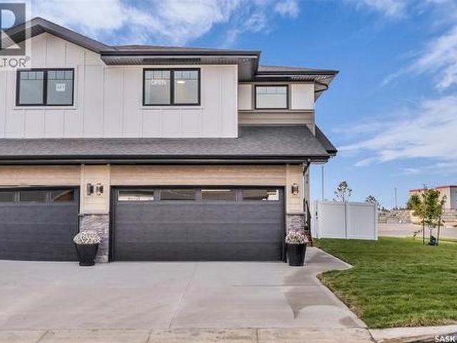 House for sale in Saskatoon, Saskatchewan