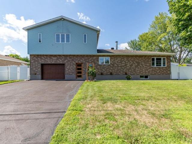 House for sale in Quartier des Îles, Saint-Eustache