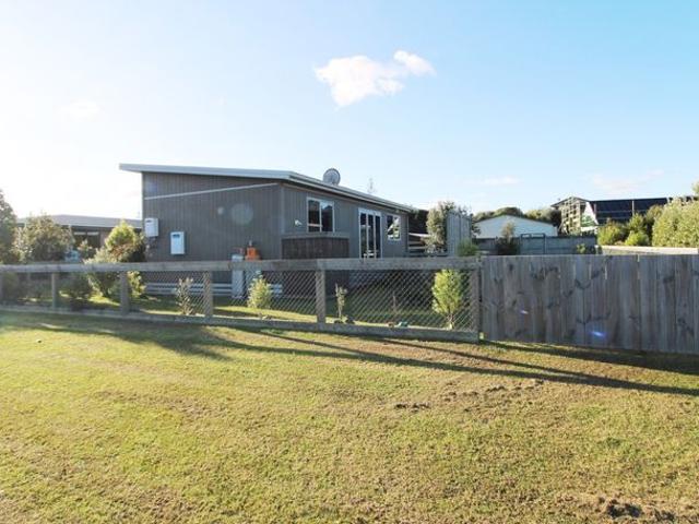 House for rent in Whangapoua, Waikato