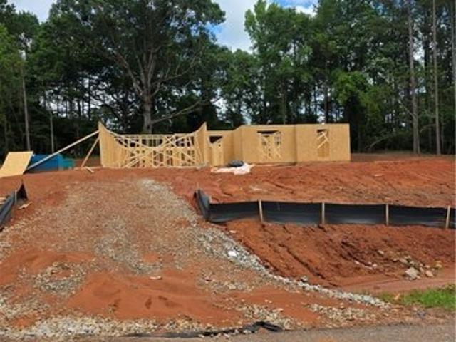 House for sale in Canon, Georgia