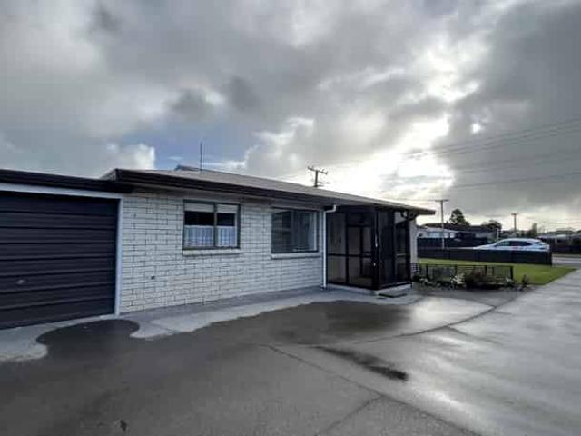 House for rent in Taranaki