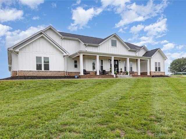 House for sale in Pilot Mountain, North Carolina