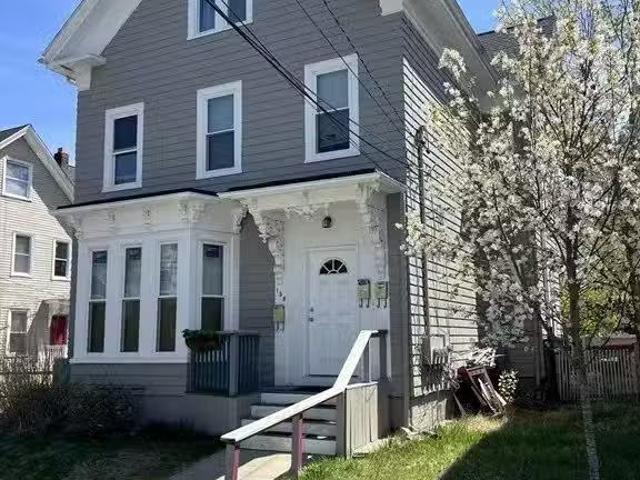 Apartment for rent in Brockton