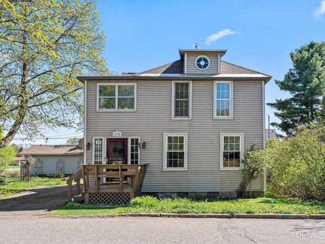 House for sale in Ishpeming, Michigan