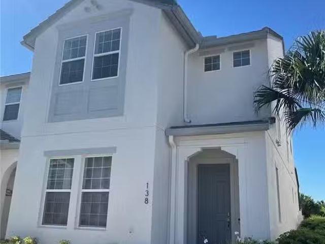 Condo for rent in Four Corners, Florida