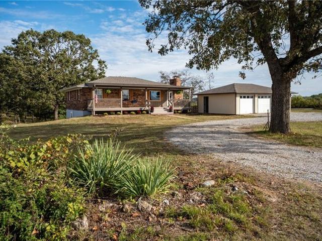 House for sale in Green Forest, Carroll County