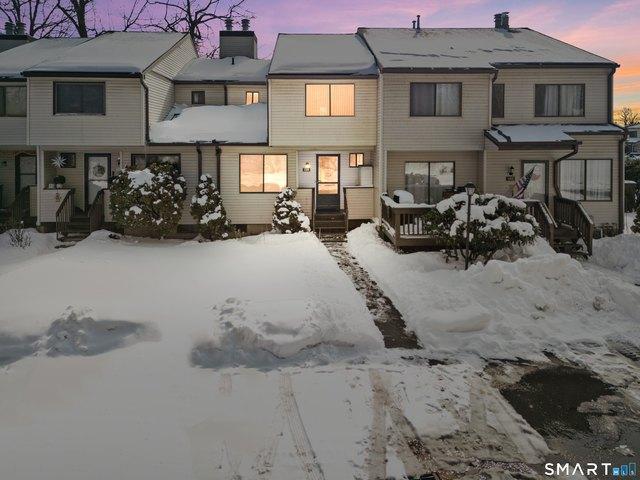 Townhouse for sale in Newington, Connecticut