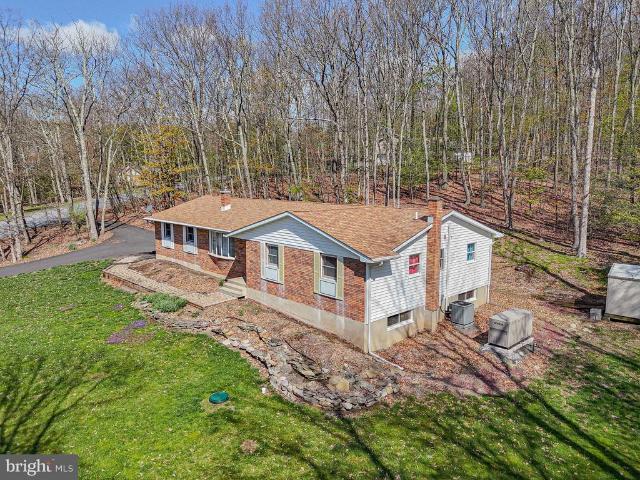 House for sale in Gilbert, Pennsylvania