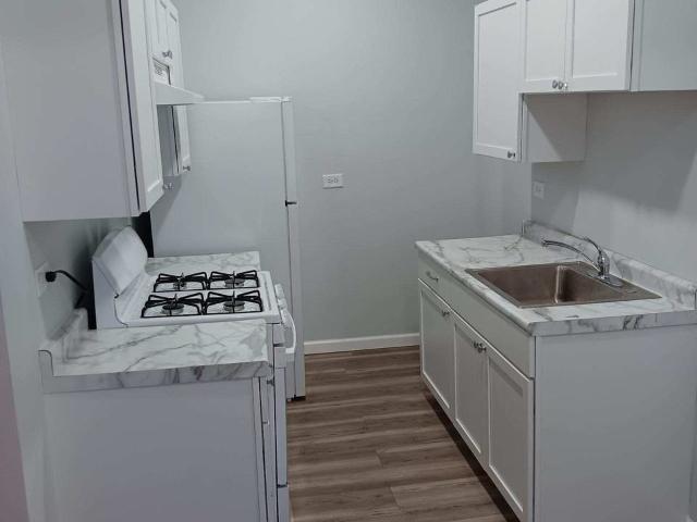 Apartment for rent in Harvey, Illinois