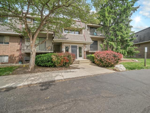 Condo for sale in Naperville, Illinois