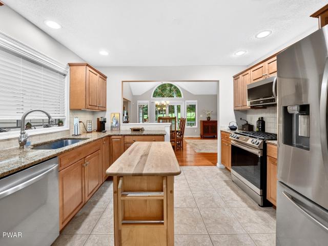 House for sale in Greentown, Pennsylvania