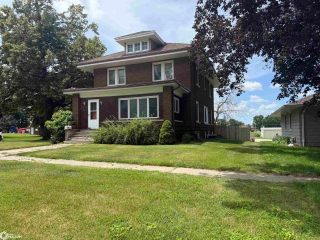 House for sale in Ackley, Iowa