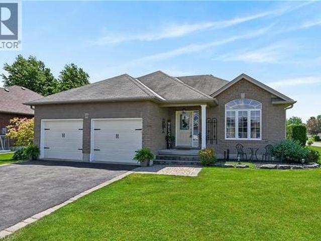 House for sale in Port Dover, Ontario