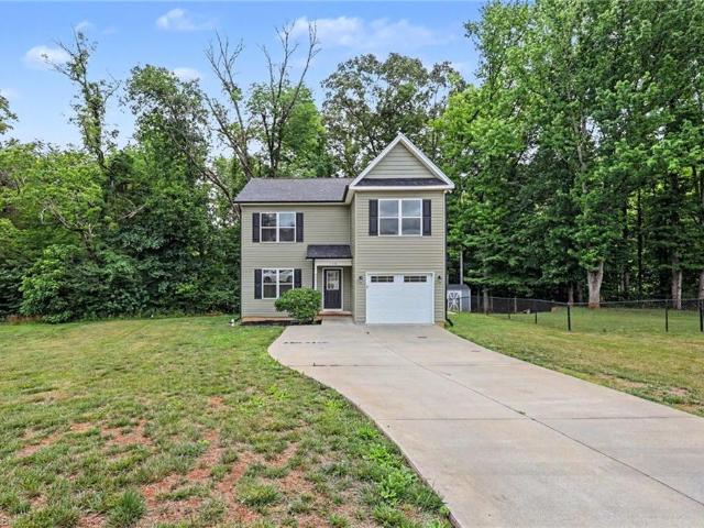 House for sale in Mocksville, North Carolina