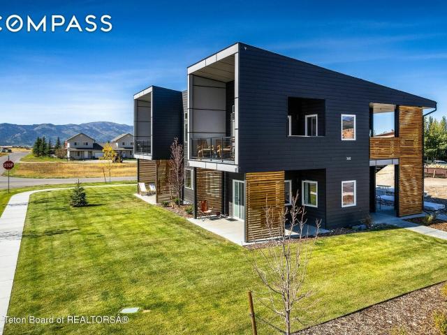 Condo for sale in Victor