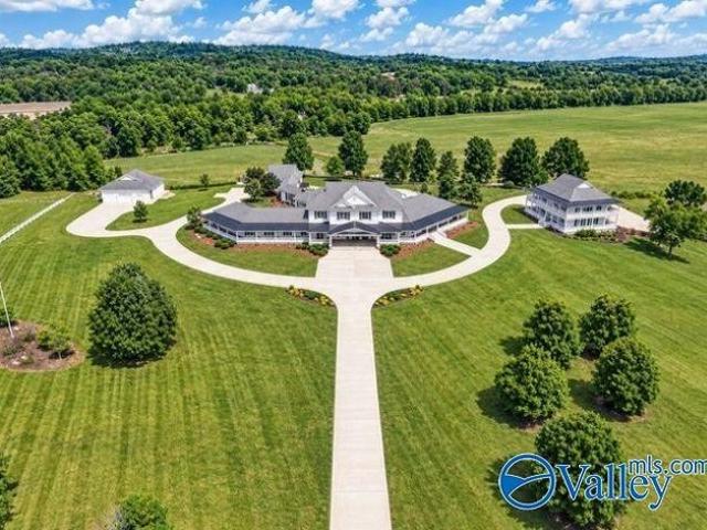 House for sale in Fayetteville, Middle Tennessee