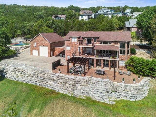 House for sale in Blue Eye, MO, Stone County