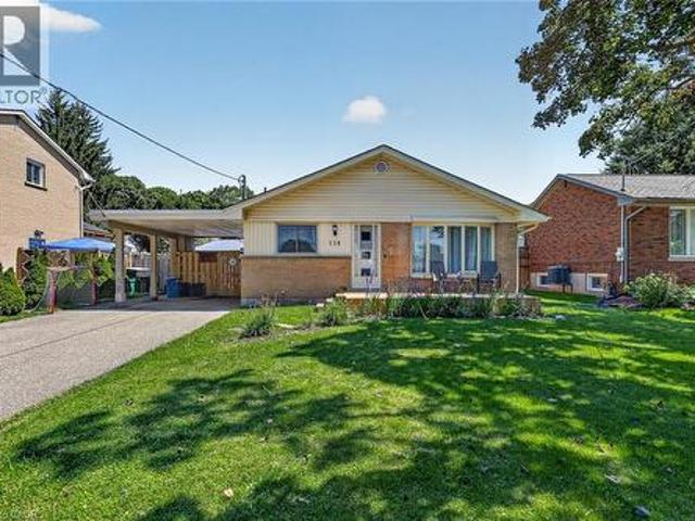 House for sale in Woodstock, Ontario