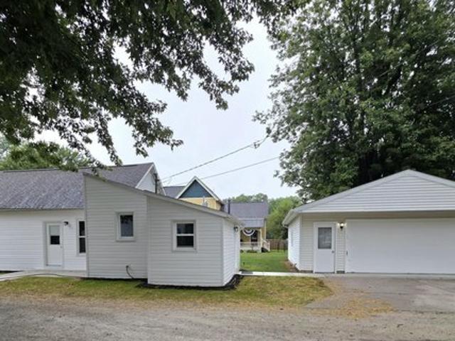 House for sale in Wayne, Ohio
