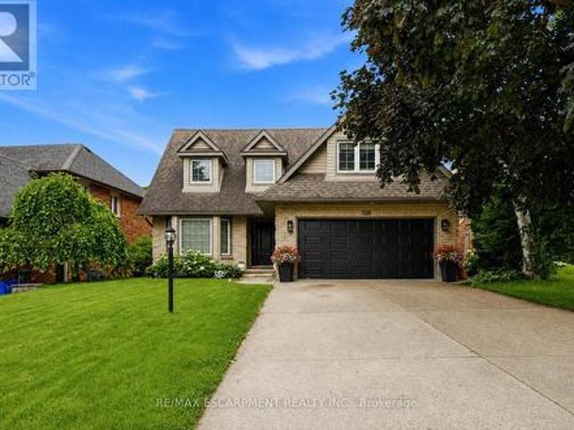 House for sale in Ancaster, Ontario