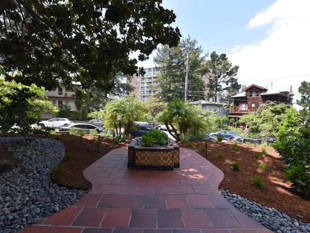 Apartment for rent in Oakland, California