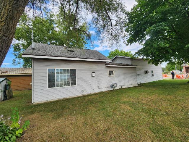 House for sale in Lone Rock, Richland County