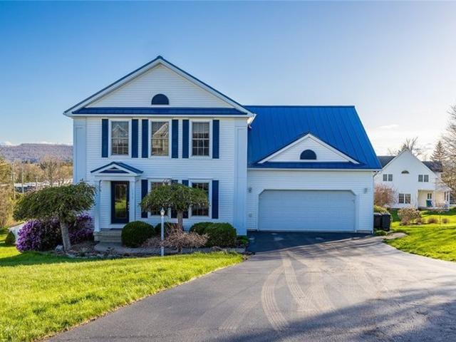House for sale in Breesport, New York