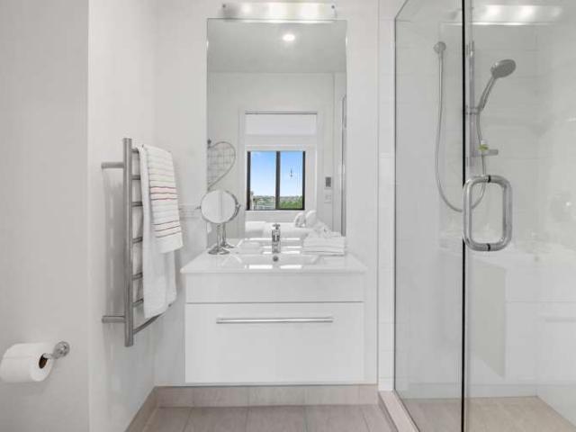 Townhouse for sale in Paremoremo