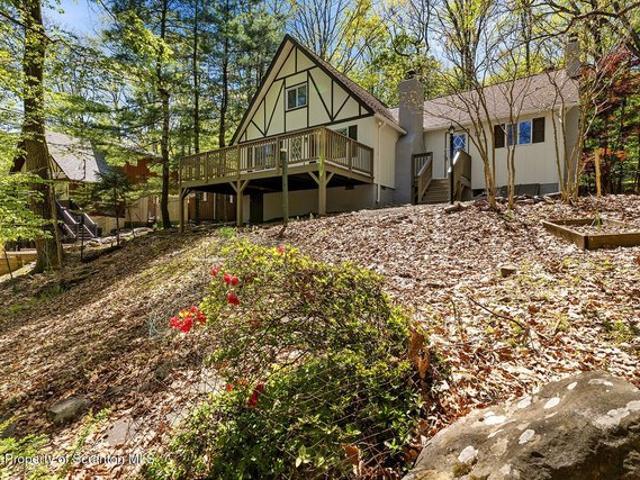House for sale in Dingmans Ferry, Delaware Township
