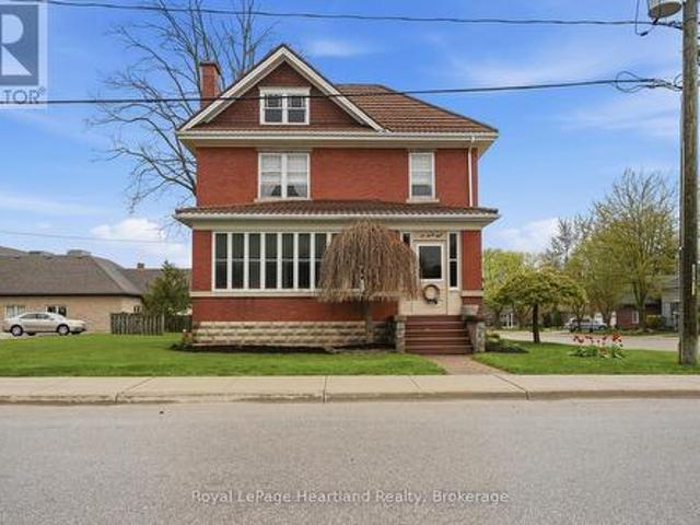 House for sale in Perth, Ontario