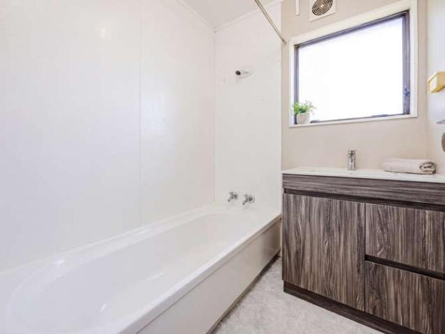 House for sale in Papakura