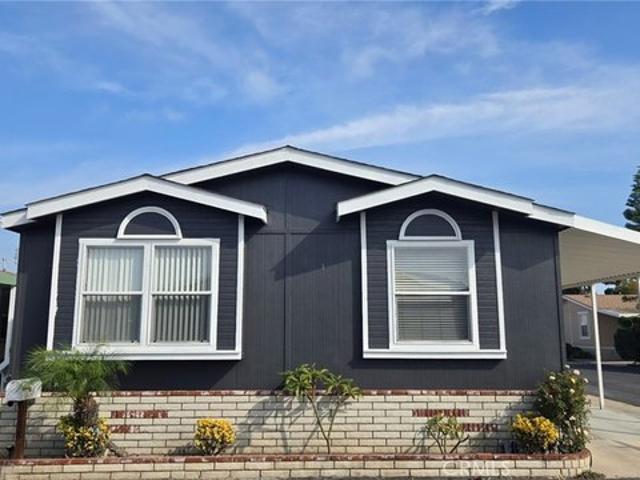 House for sale in Fountain Valley, California