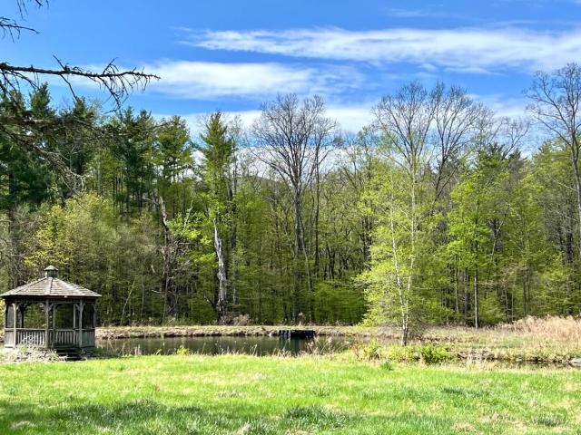 House for sale in Acra, New York
