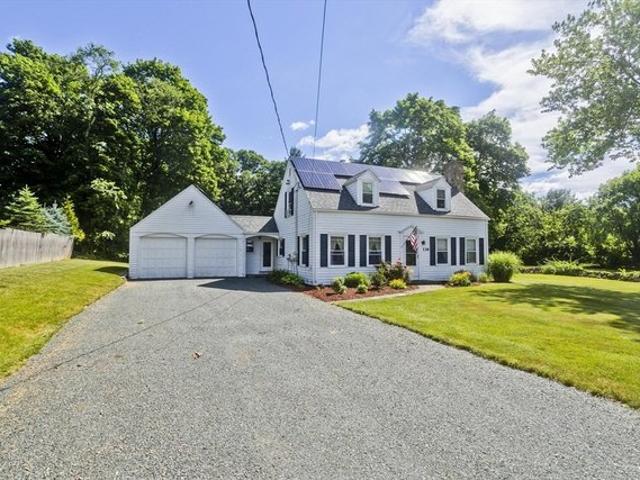 House for sale in Hampden, Massachusetts